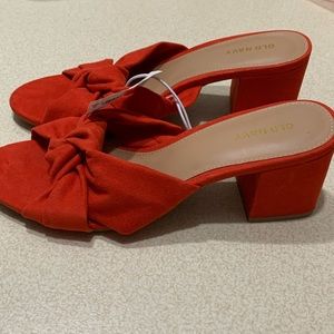 Old Navy - Block Heel- SZ 8- NEW